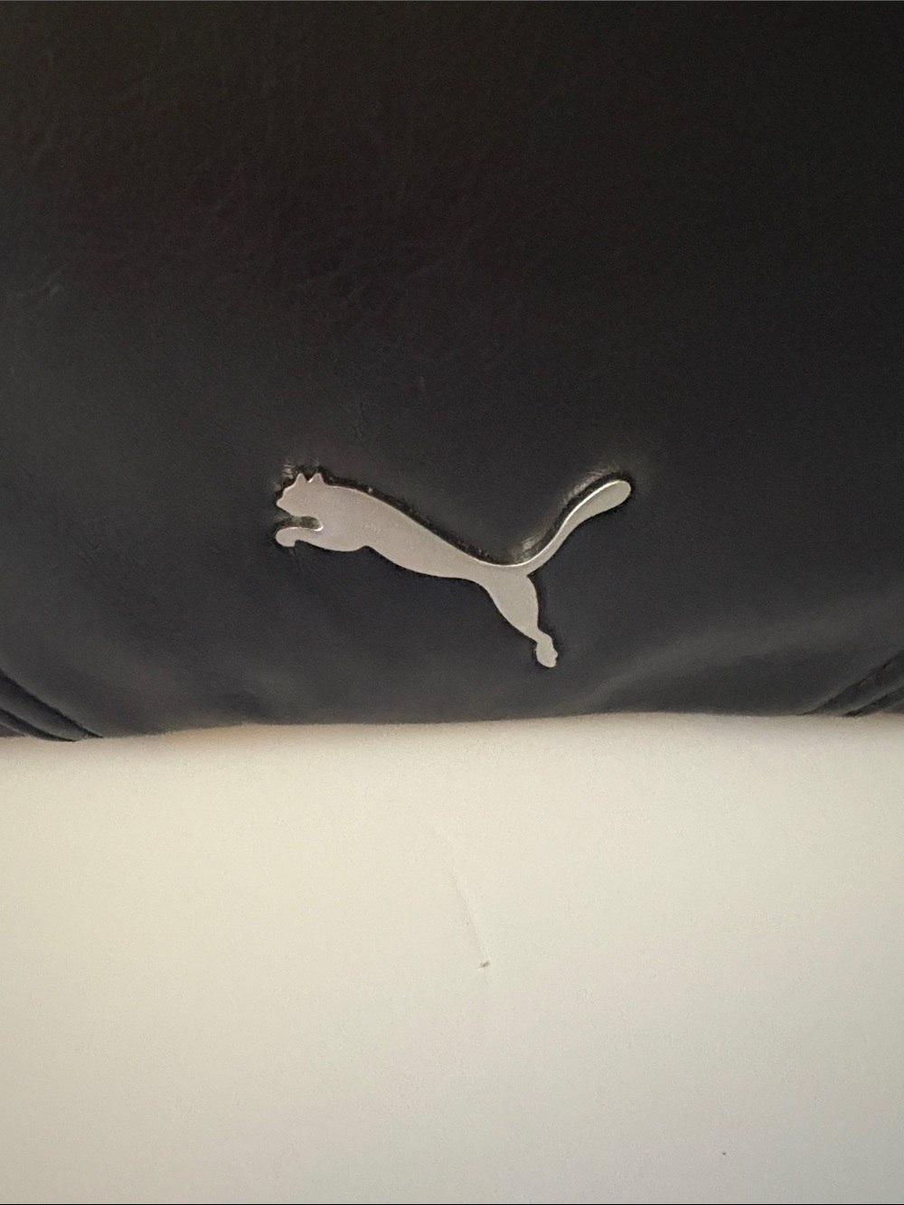 Ferrari Black Messenger Bag with Red Zip - Picture 6 of 8